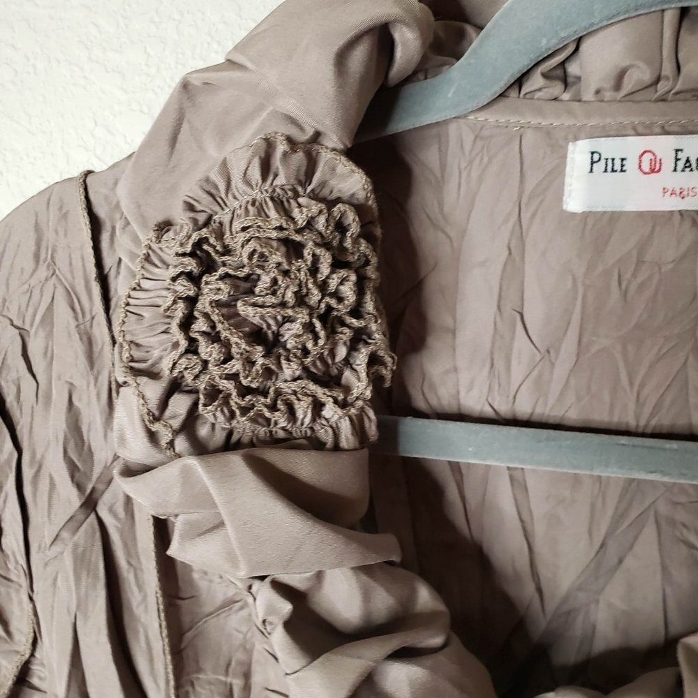 Pile AU Face Womans French Size T4 (US Size 10) Wrinkle Jacket/Blouse Tan - Picture 3 of 8
